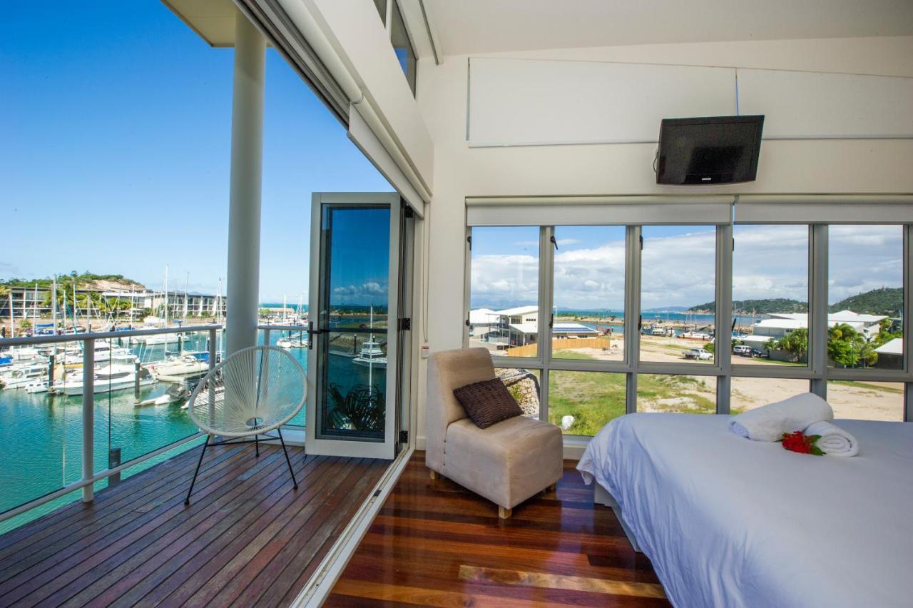 Beachside Magnetic Harbour Apartments Nelly Bay ภายนอก รูปภาพ